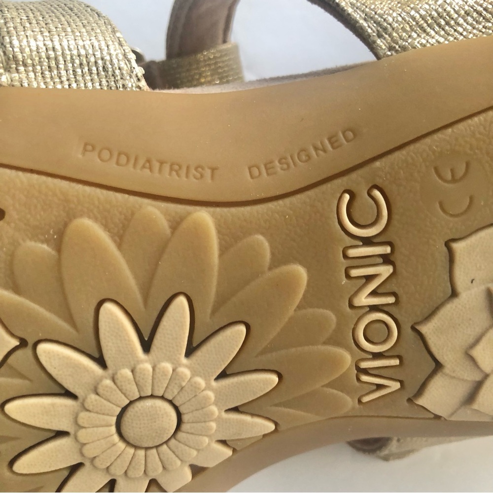 Vionic Amber 3-Adjustable Strap Sandals Size 10, … - image 7